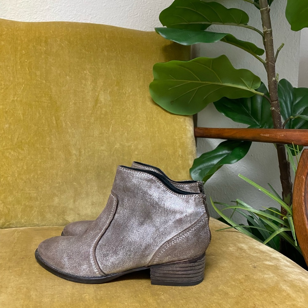 ✨ 2 for $40 SALE | Anthropologie | Seychelles | Lucky Penny Booties - Picture 5 of 8